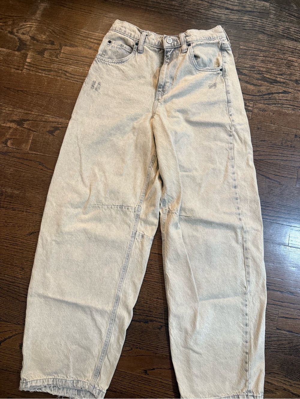 Women’s Beige Acid wash Barrel Leg Jeans